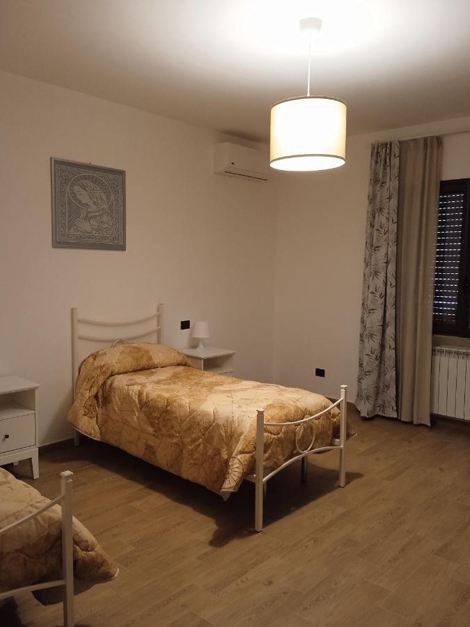 Bed And Breakfast Il Sole -Cinquefrondi Екстер'єр фото