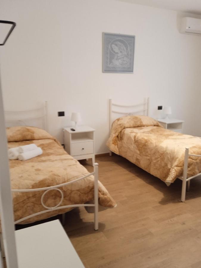 Bed And Breakfast Il Sole -Cinquefrondi Екстер'єр фото