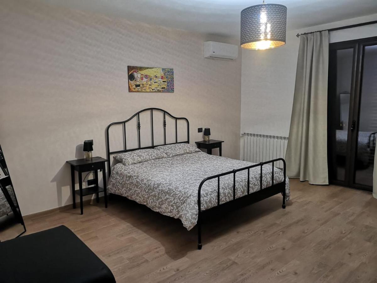 Bed And Breakfast Il Sole -Cinquefrondi Екстер'єр фото