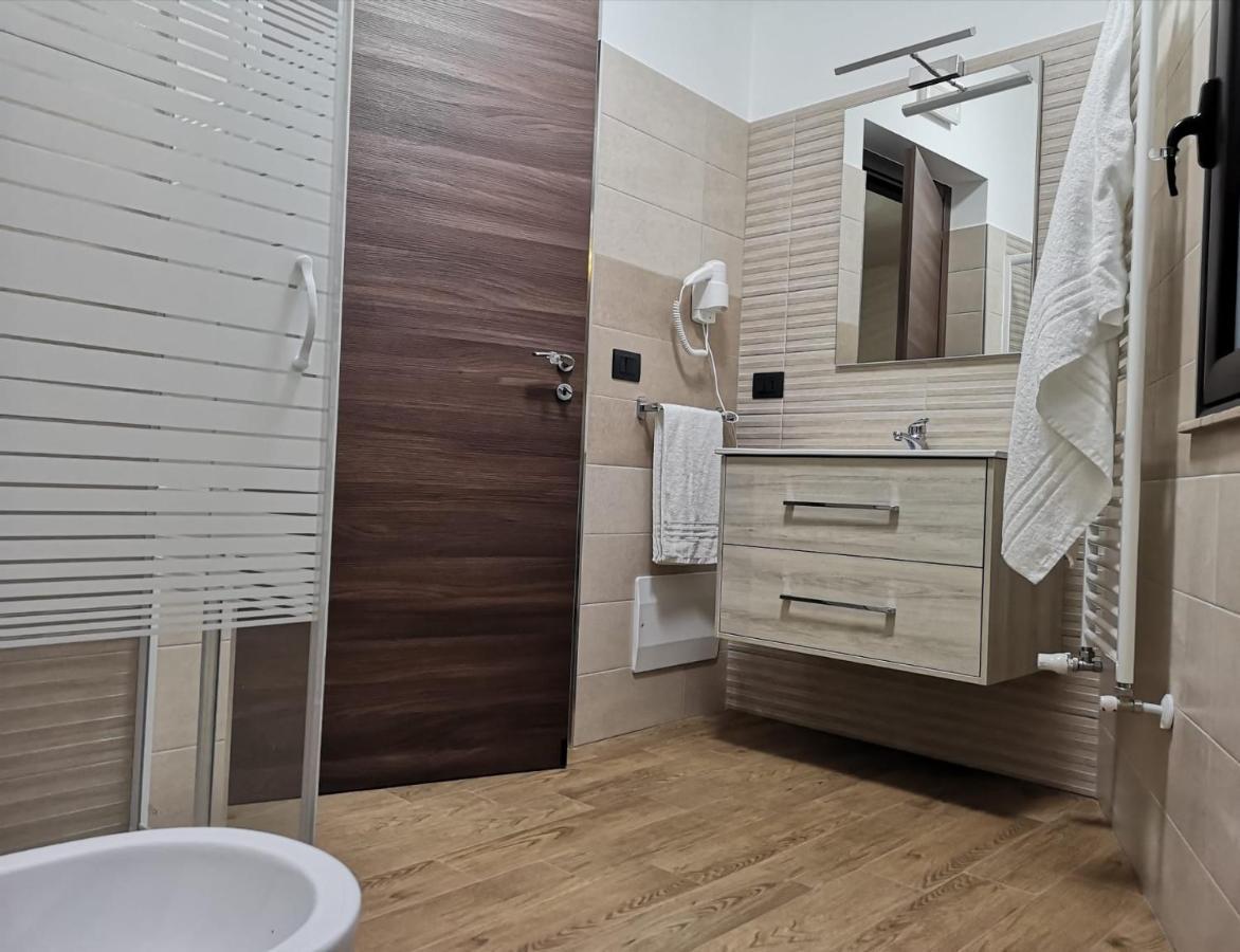 Bed And Breakfast Il Sole -Cinquefrondi Екстер'єр фото